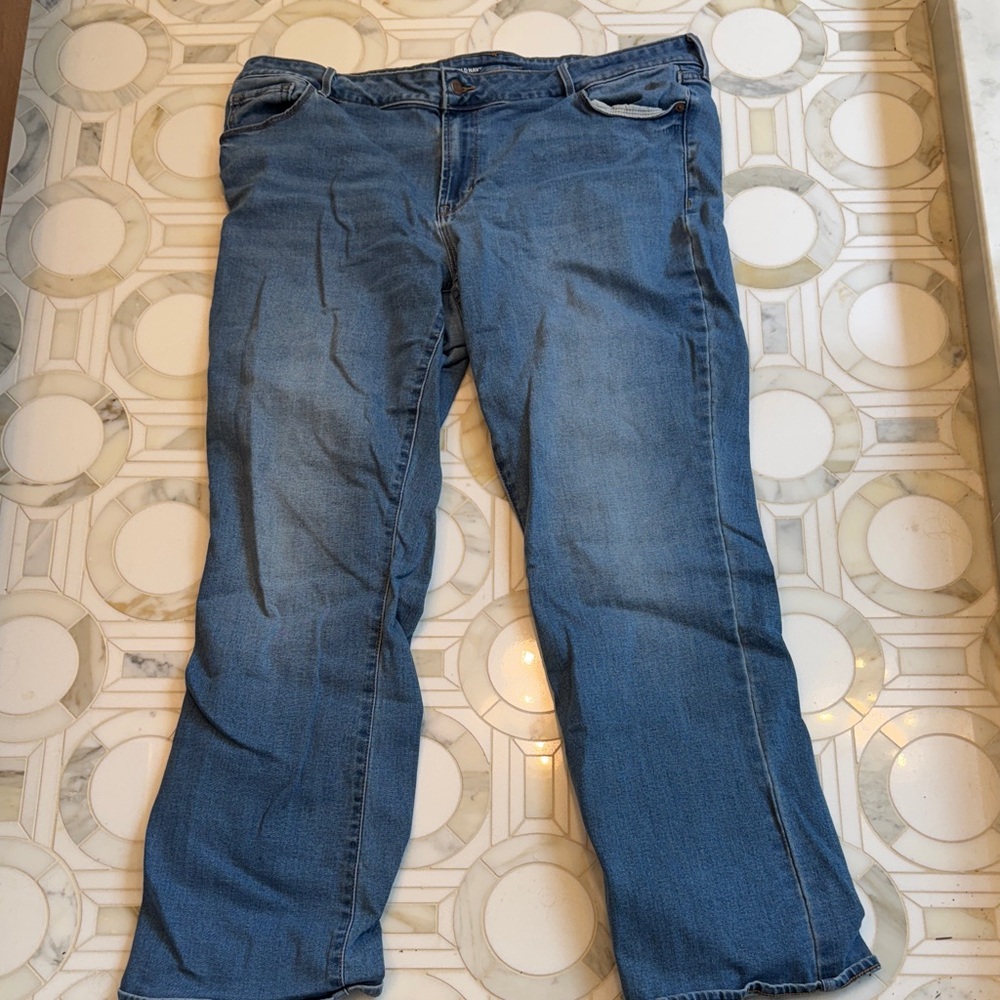Discontinued Old Navy Women's kicker boot Jeans in Light Blue